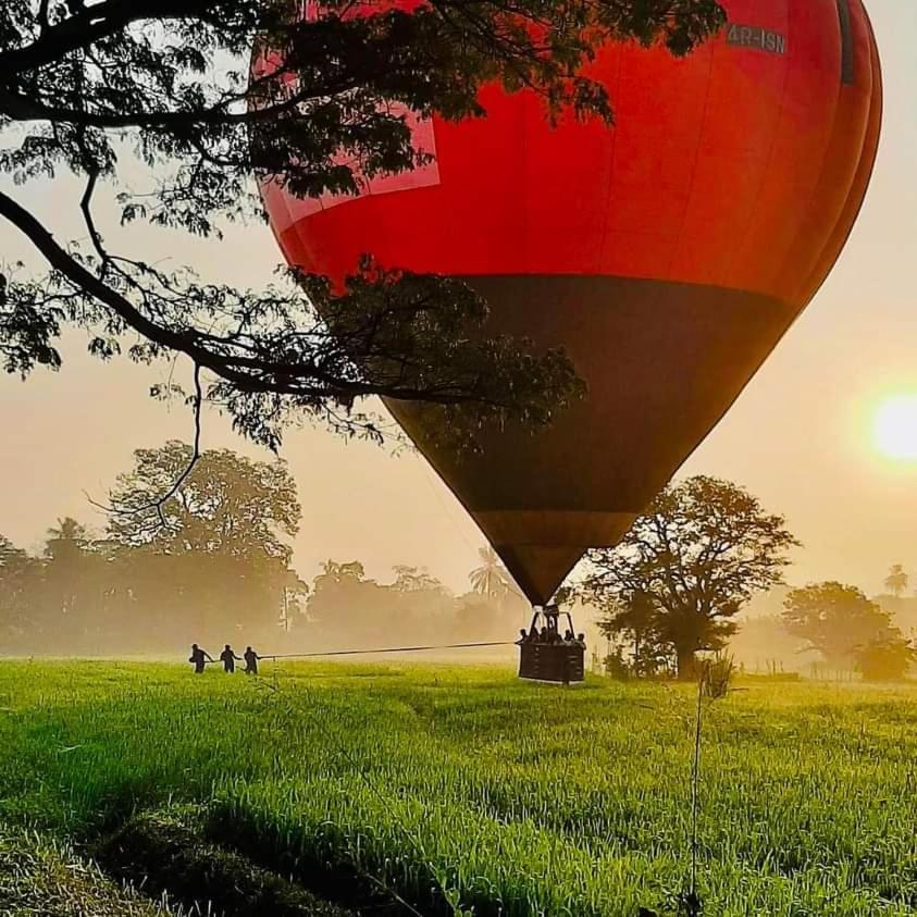 Amron Resort Sigiriya Quarto foto