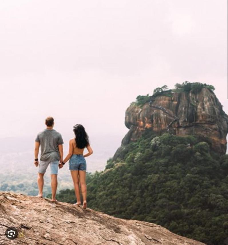 Amron Resort Sigiriya Quarto foto