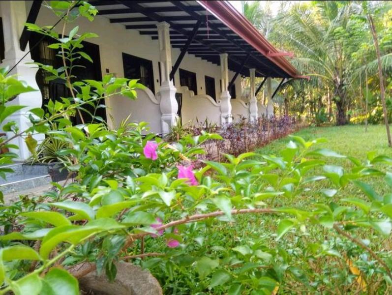 Amron Resort Sigiriya Exterior foto
