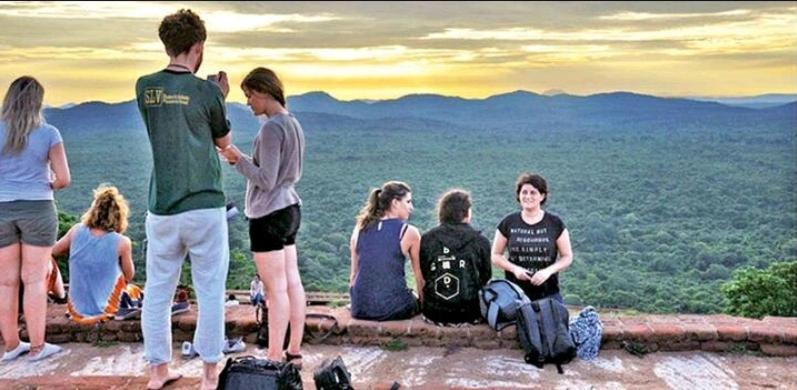 Amron Resort Sigiriya Quarto foto